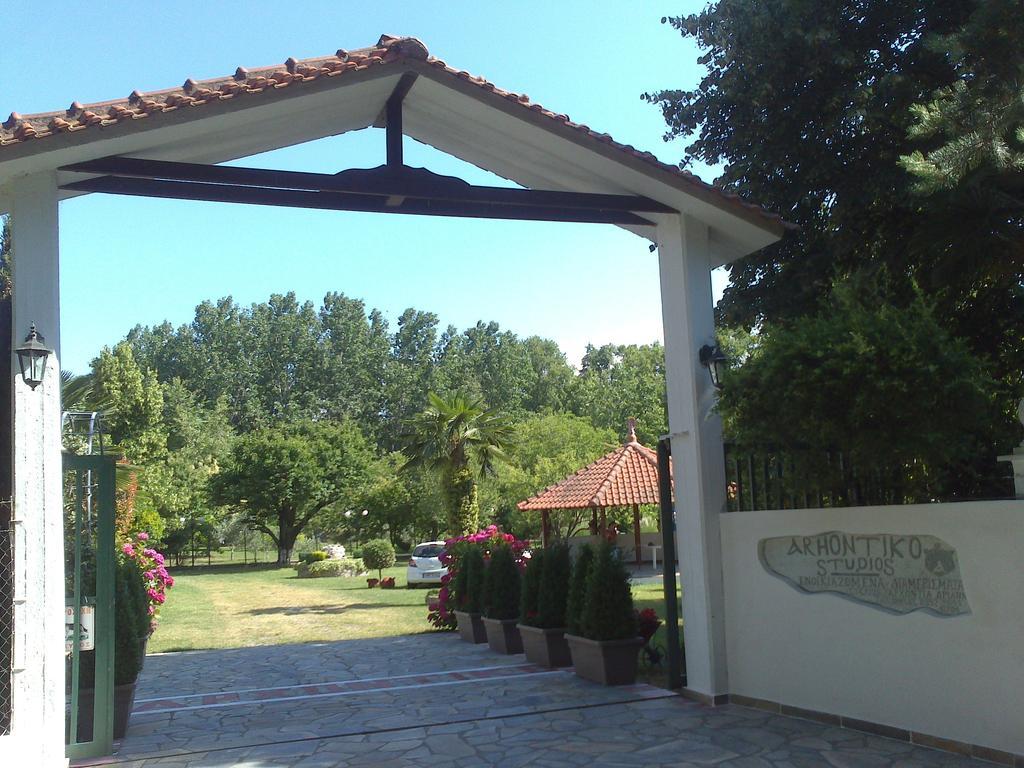 Апартаменти Archontiko Driani Паралія-Пантелеймонос Екстер'єр фото